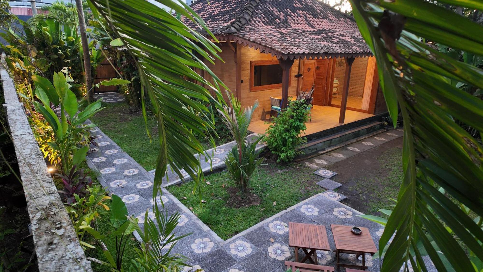 Private Joglo In Heart Of Sanur Villa Exterior foto