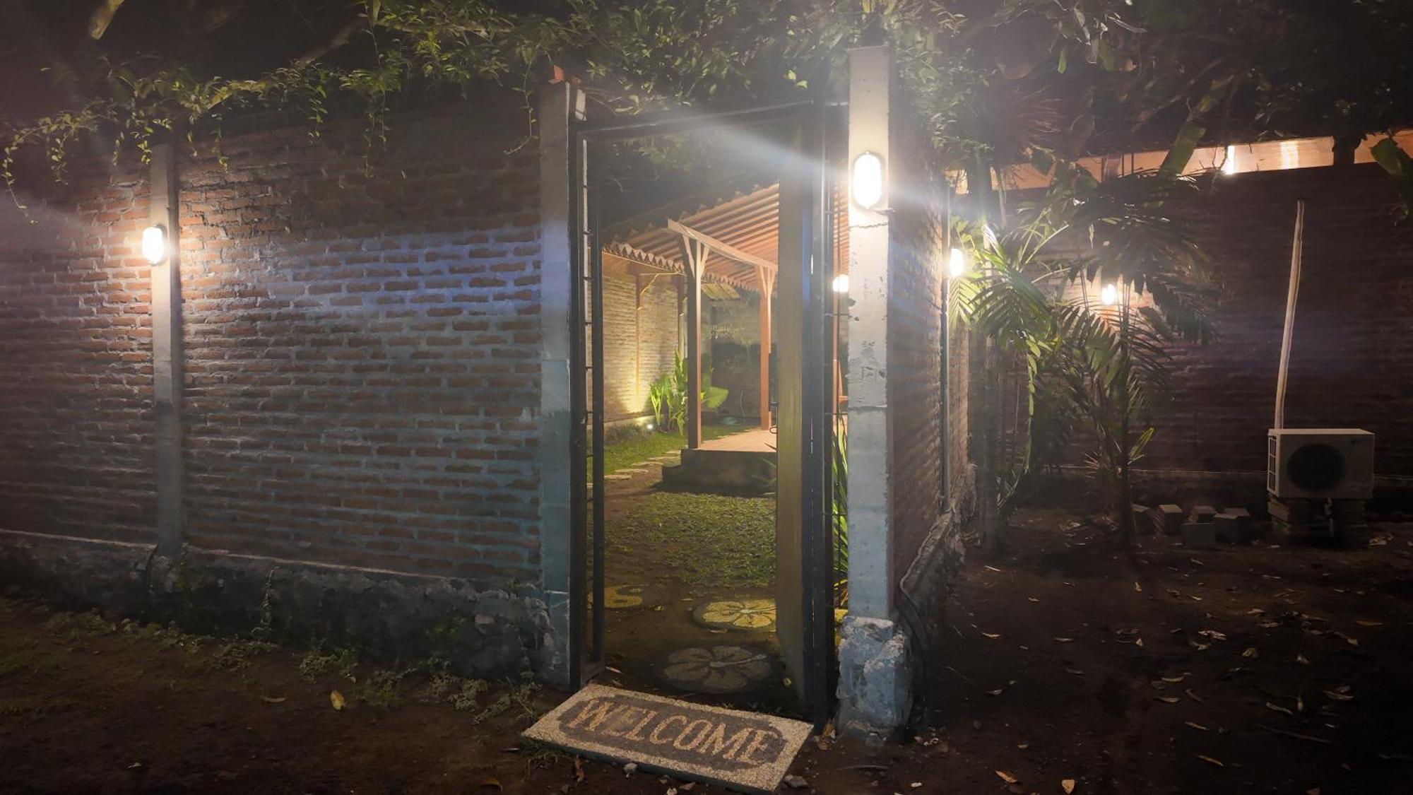 Private Joglo In Heart Of Sanur Villa Cameră foto